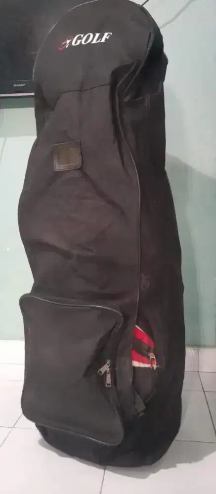 Bag Golf dan Sarung Bag Golf