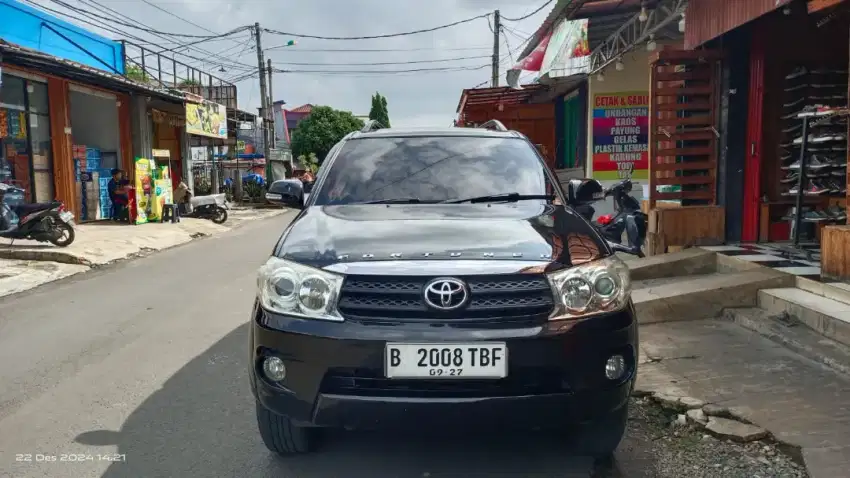 Fortuner G Matic Bensin Tahun 2010