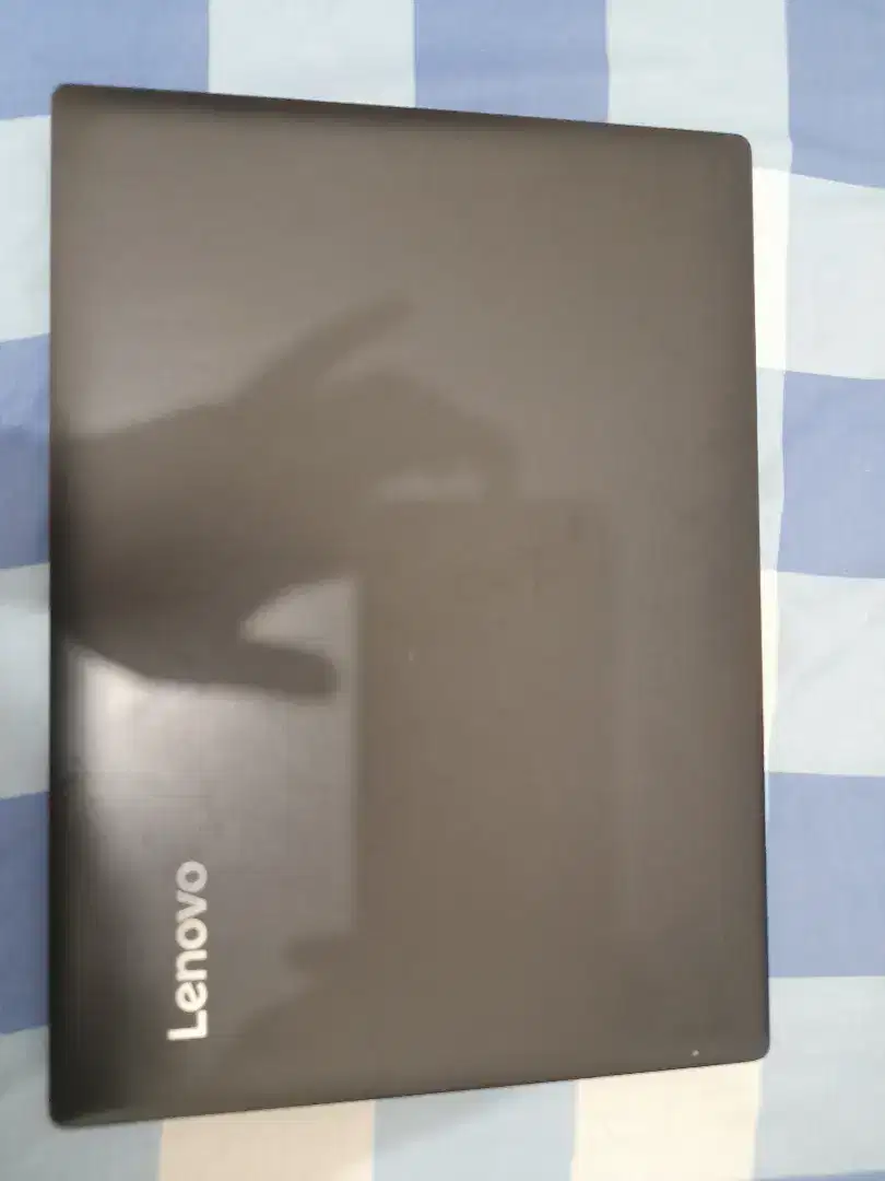 Leptop lenovo RAM 4.00 GB window 10 pro sistem type 64-bit operating