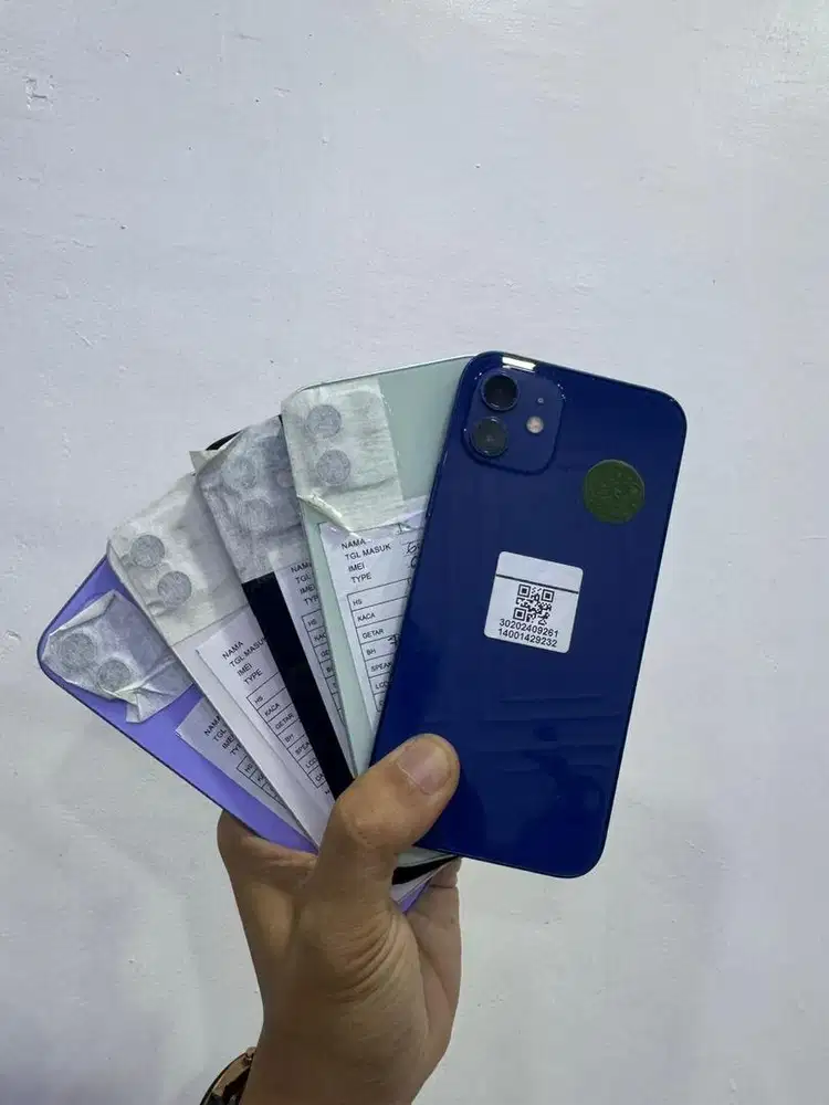 Iphone 12 128 gb ibox ori fullset bisa tukartambah dan kreditt