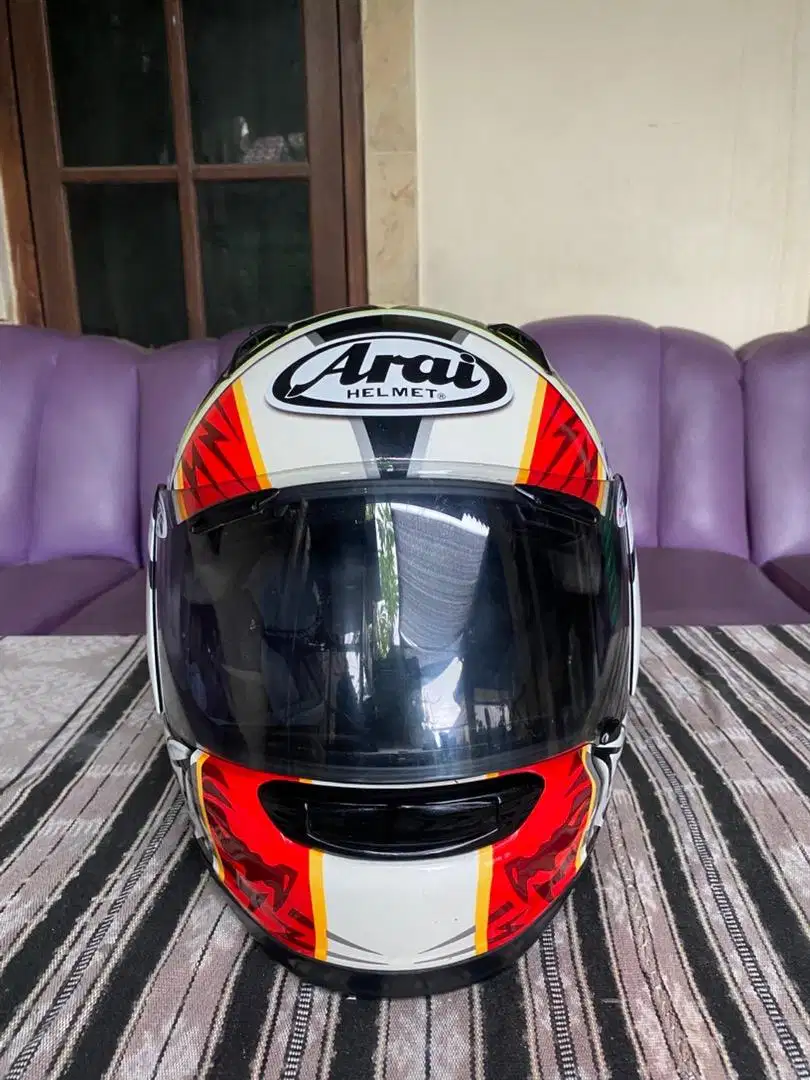 di jual helm arai profile yuki takhahasi