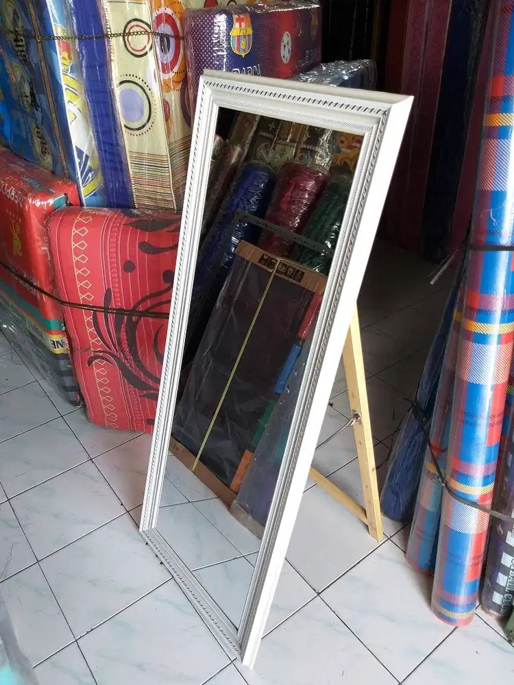 Kaca Cermin Full Badan Body Berdiri Standing Stand Mirror Miror (kas)