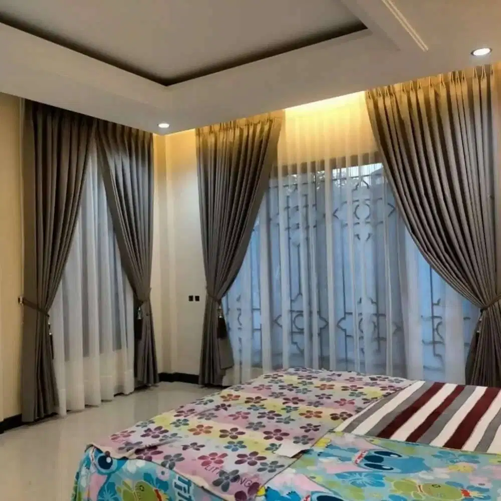 Pasang Gorden Jendela Minimalis Tirai Gordyn Blackout Hordeng Custom