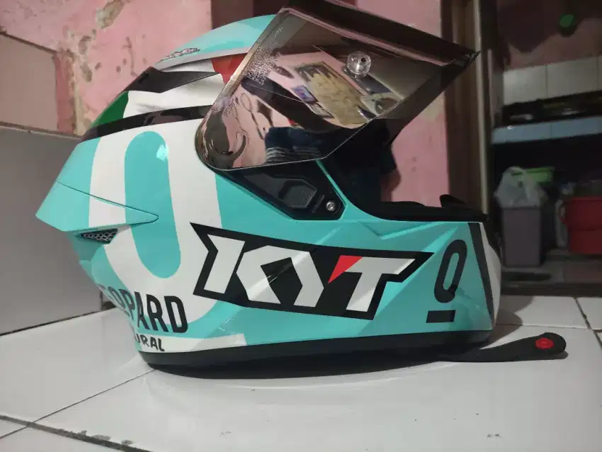 Helm kyt tt course