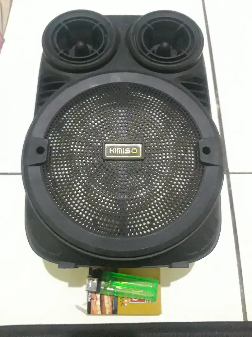 Salon aktif upgrade speaker batray total 8000,mah midbas tahan 3 hari