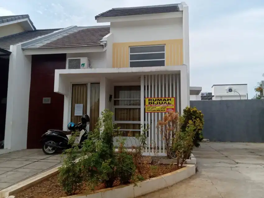 RUMAH CLUSTER, HOEK Dibawah harga pasar