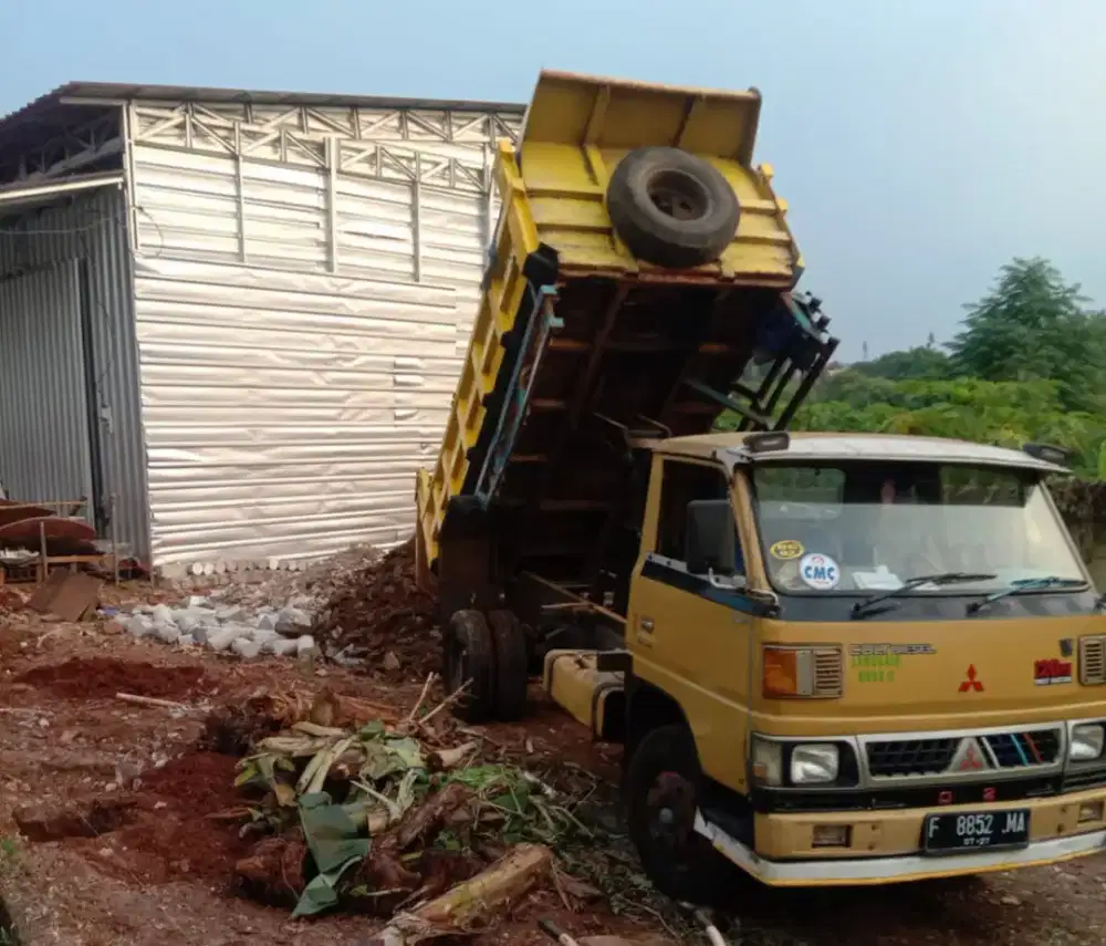 Tanah buat taman dan urug