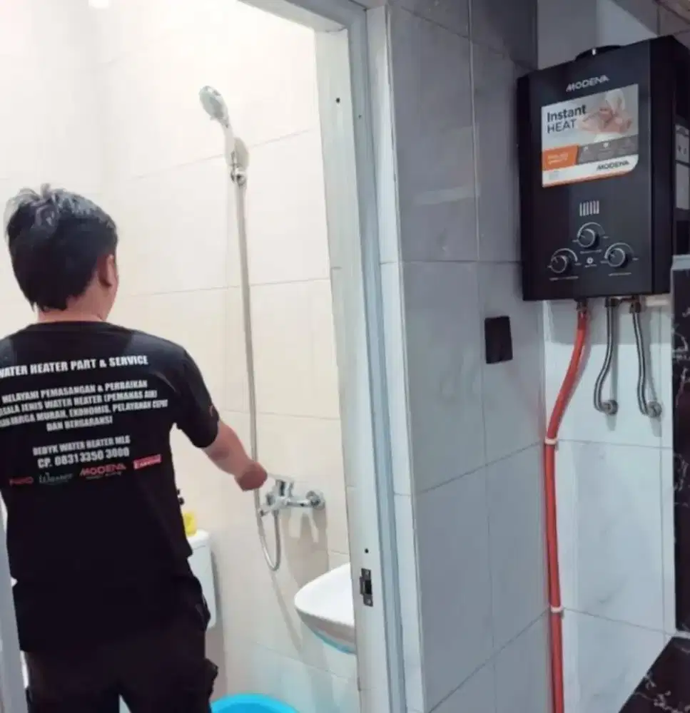 Pemanas air mandi gas dan listrik