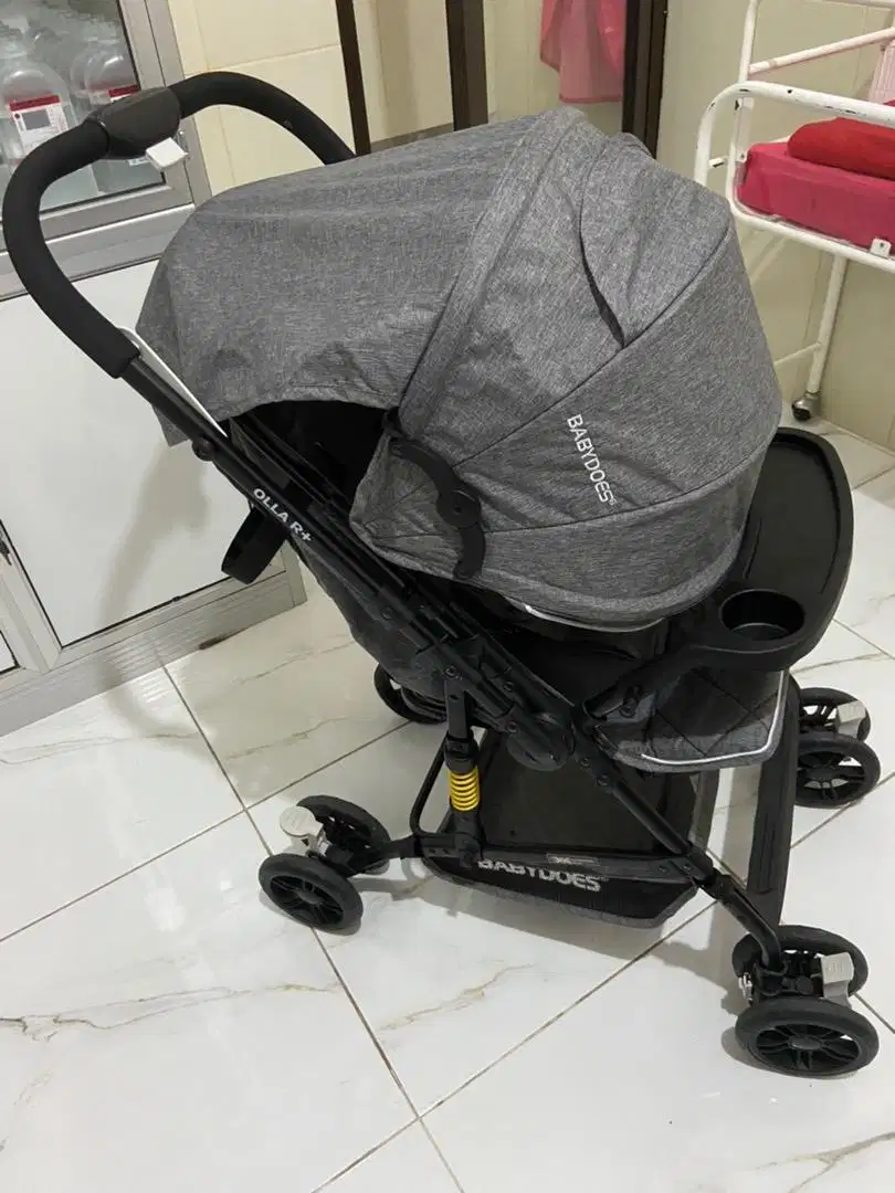 Stroller Babydoes