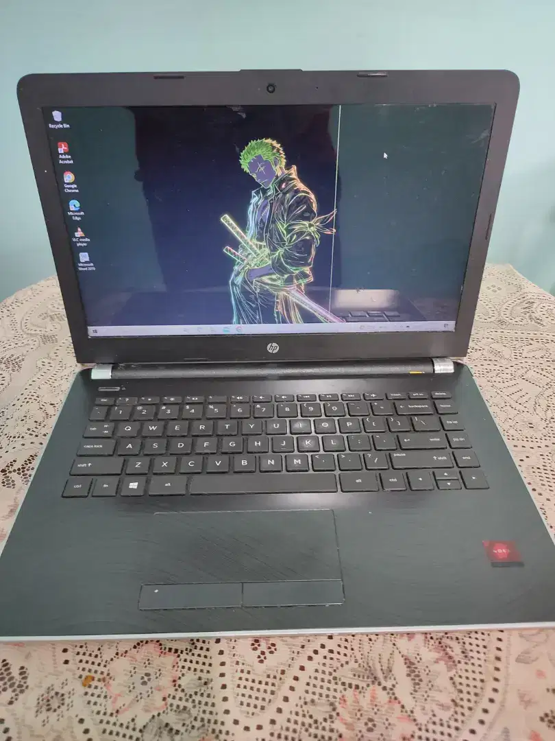 LAPTOP SECOND MERK HP 14 INCH