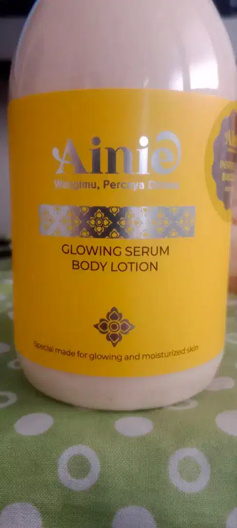 Body lotion glowing ainie