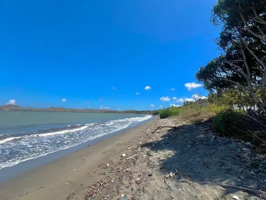 Tanah murah pinggir pantai Awang Kuta Mandalika Lombok