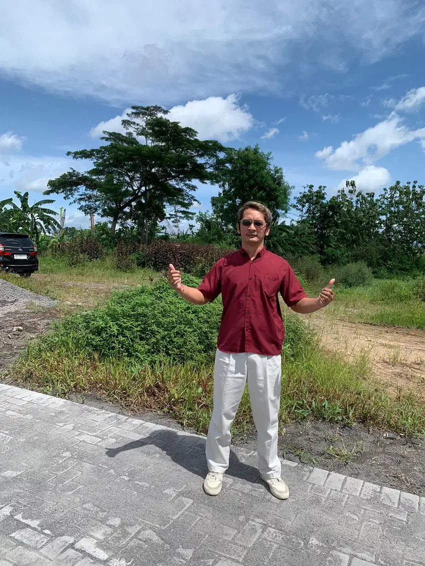 Tanah Hook dekat Ring road Kronggahan Siap Bangun rumah dan kost