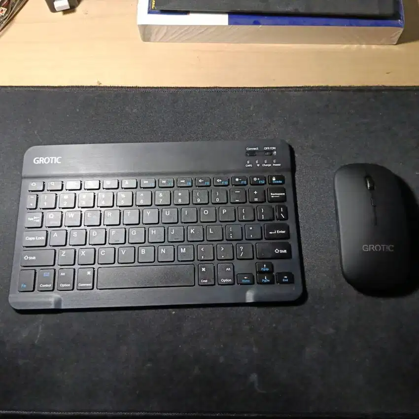 GROTIC keyboard wireless bluetooth + Mouse 10 inchi -Hitam