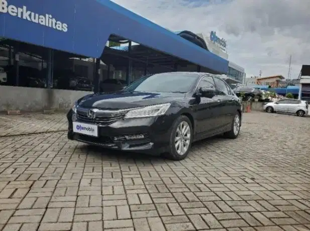 [OLXmobbi] Honda Accord 2.4 VTI-L Bensin-AT 2016 Hitam