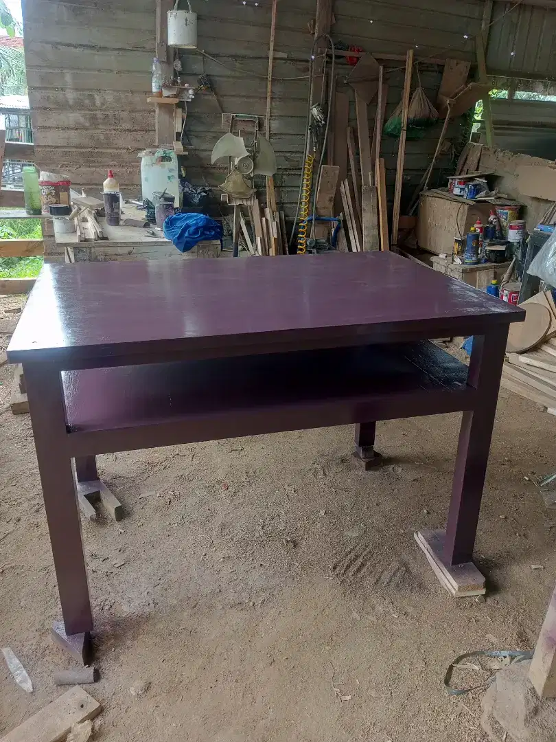 Meja makan bahan triplek 18mm