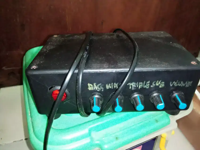 Tone control parametrik stereo to mono