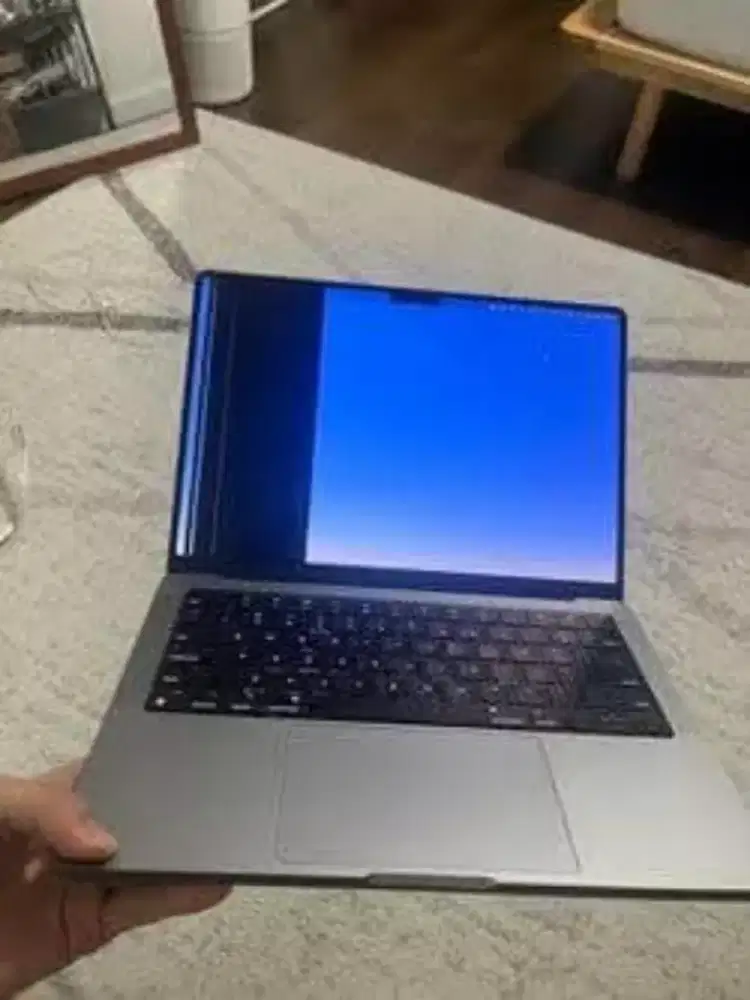 KAMI BELI SETERUSNYA LAPTOP KONDISI RUSAK