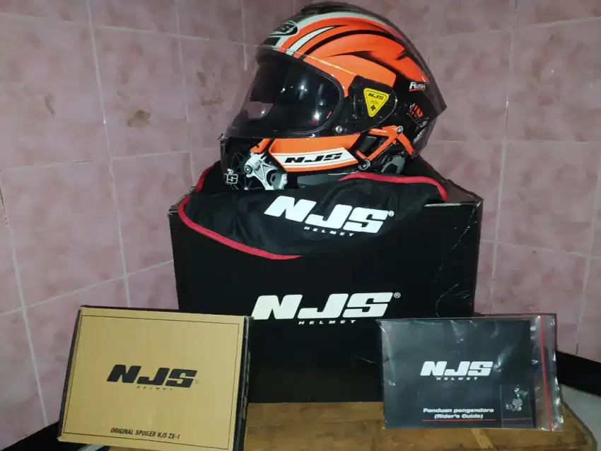 Helm full face NJS ZX-1 warna black orange limited edition