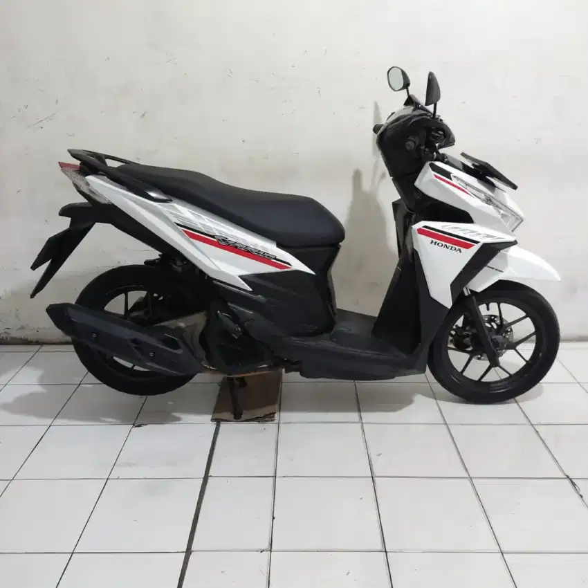 Vario 125 OLD 2017 Lengkap Bagus Mesin Alus