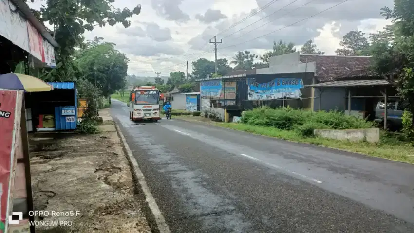 Tanah Jln Raya Mojogedang - Karangpandan