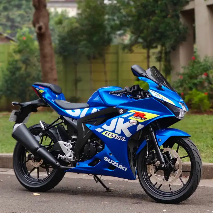 SUZUKI GSX-R 150 NIK 2023 BLUE ECSTAR PAJAK HIDUP LIKE NEW