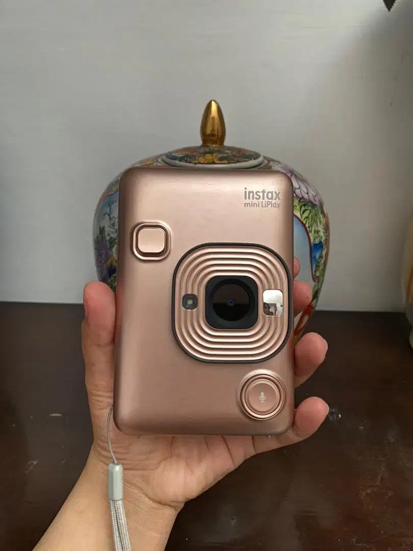 INSTAX MINI LIPLAY