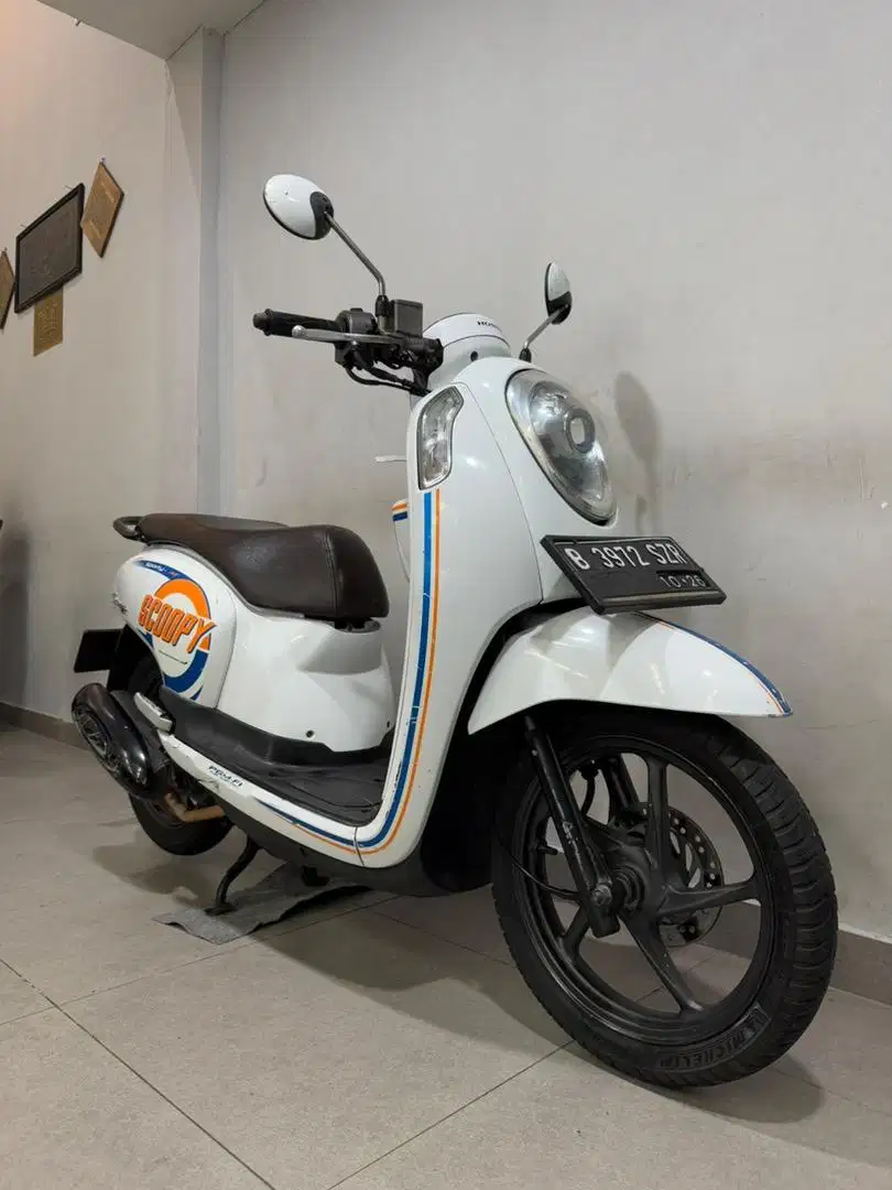 Scoopy Sporty 2016 / 2017 Pajak Panjang Mesin Bagus Plat Jakarta ABBA