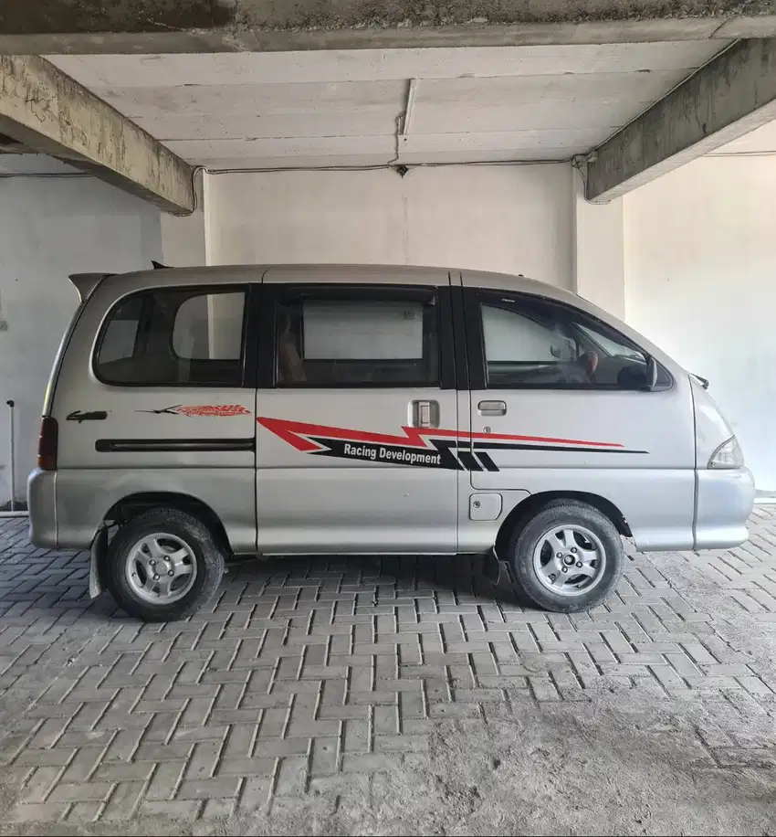 Daihatsu Zebra Espass