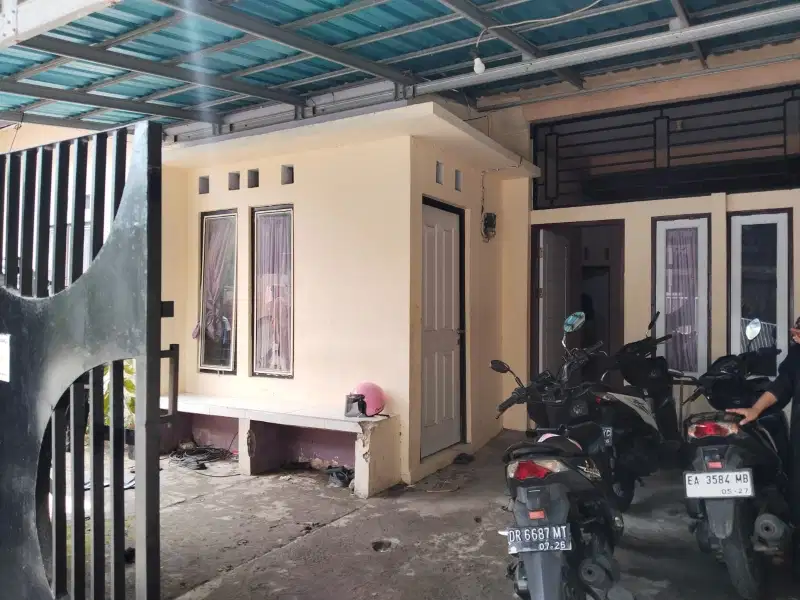 Di jual kos kosan di Jl. Alexandria, Jempong Baru, Kec. Sekarbel,