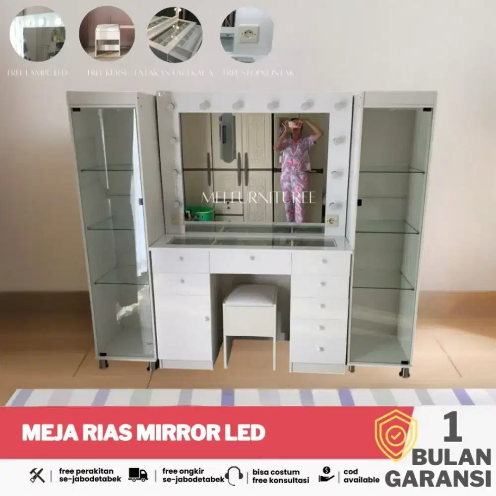 Meja Rias LED Jumbo Rak Kaca