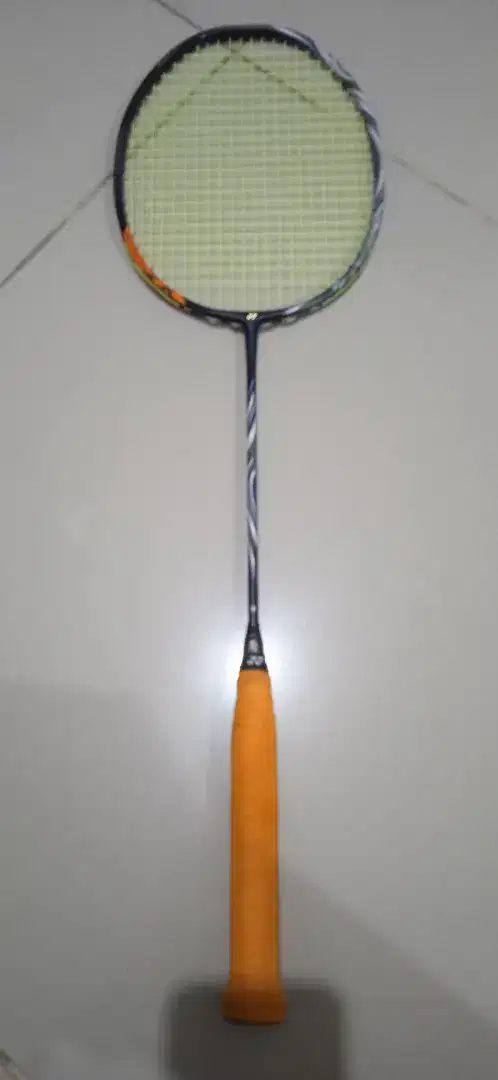 Raket bulutangkis yonex bekas astrox 100zx, beli di jepang