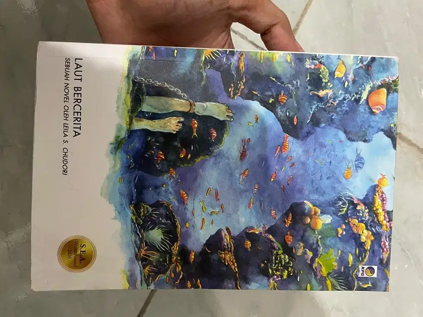 Novel laut bercerita - leila s. Chudori