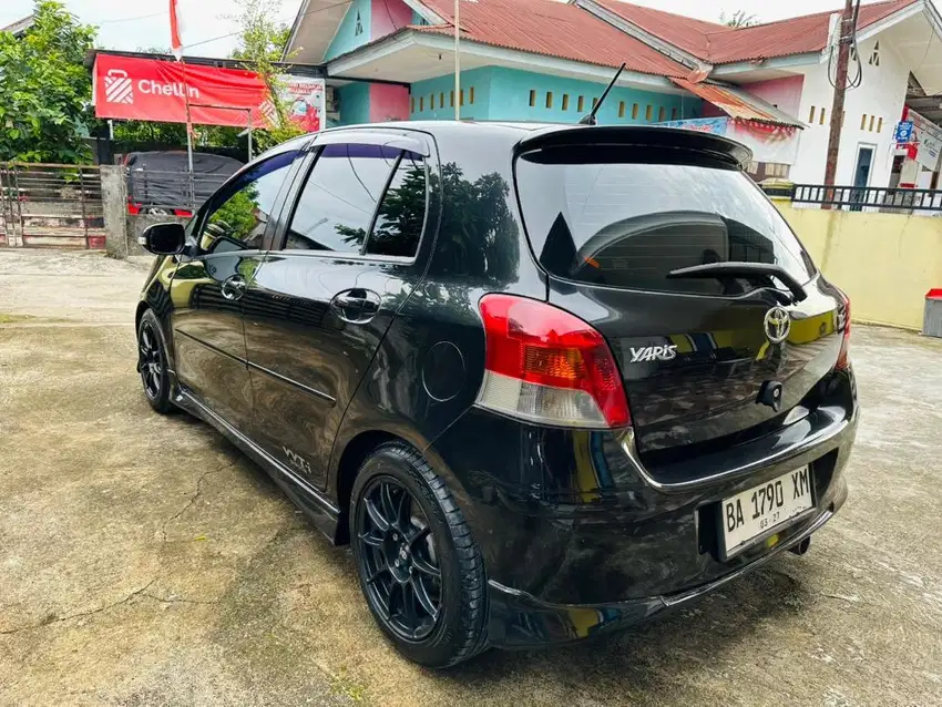 Toyota Yaris 1.5 Tipe S Manual 2010