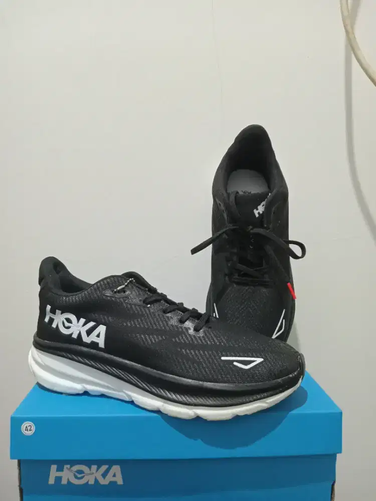 Sepatu Running Hoka