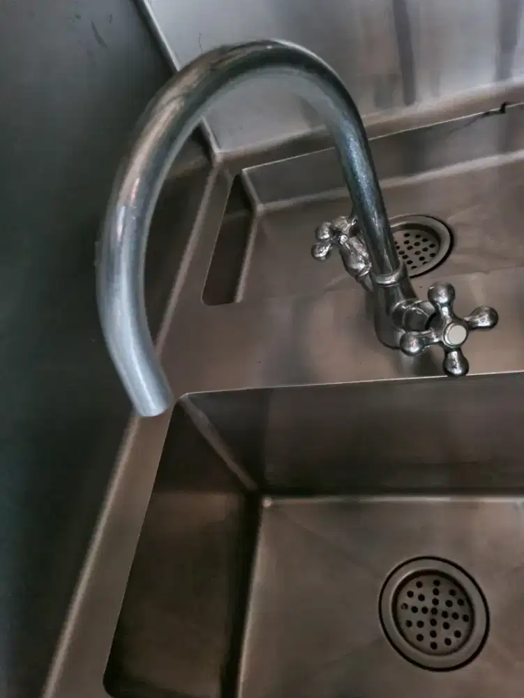 Kitchen sink stainless portable / tanam