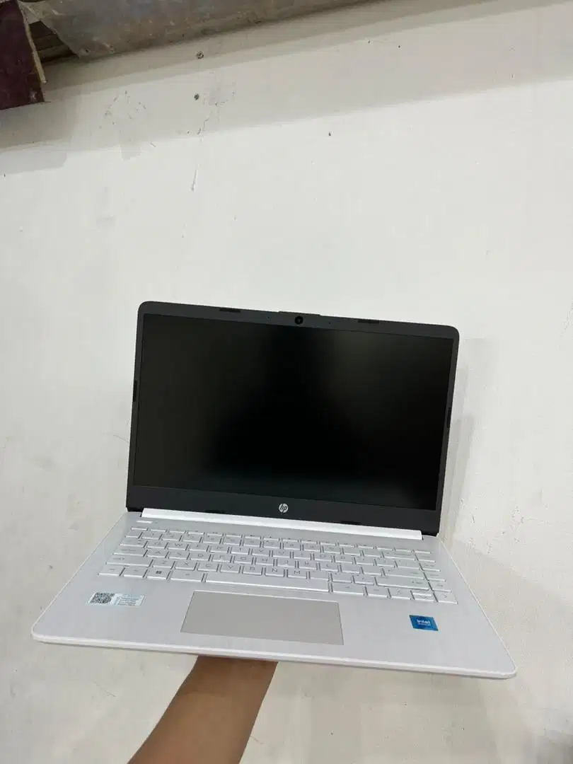 LAPTOP BARU HP 14S-DQ3040TU PENYIMPANAN BESAR  SSD 512GB SIAP PAKAI