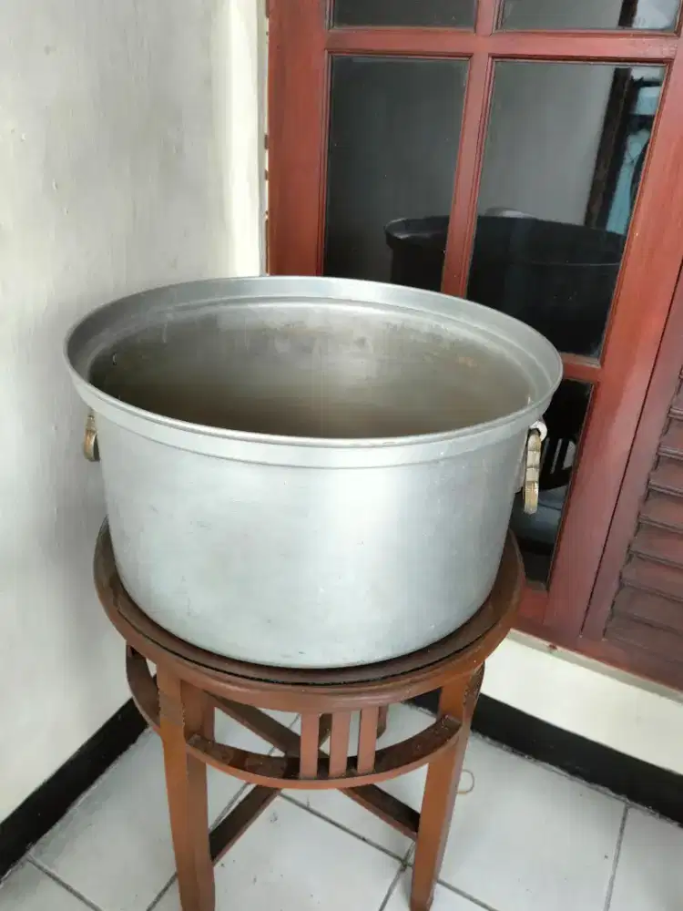 Panci jumbo asli dari Saudi