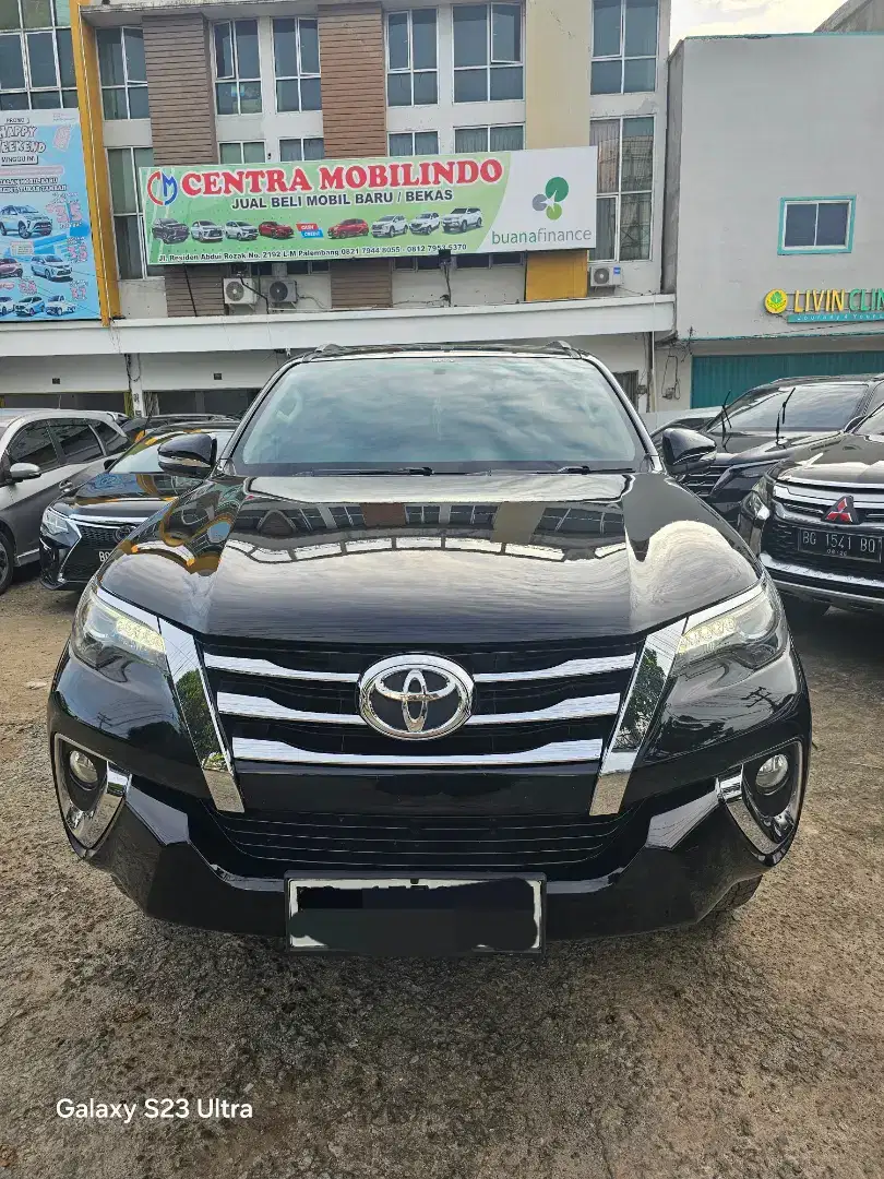 Fortuner VRZ 4x2 AT 2016 hitam istimewa dp 45 jt