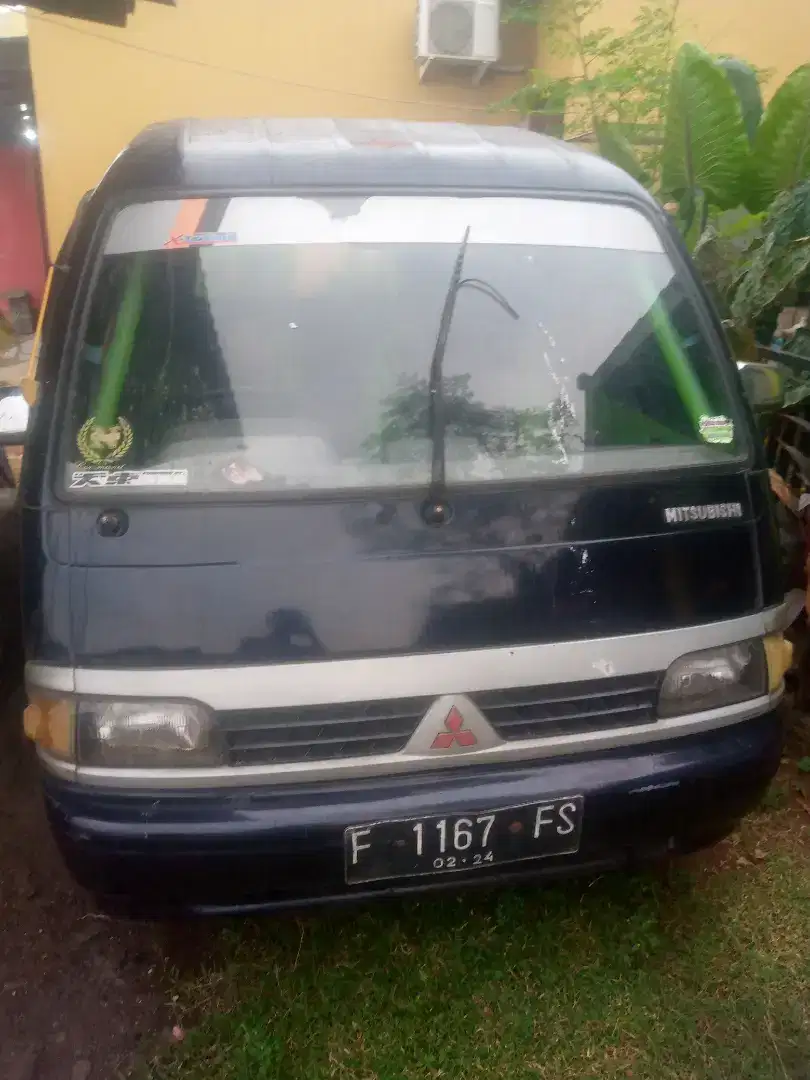 Mobil bekas Colt ss surat lengkap