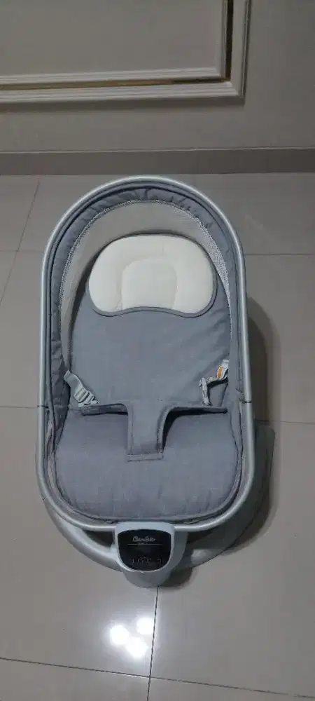 Preloved bouncer bouncher Cocolatte Snuggli Priv Swing - Pakai 1bln