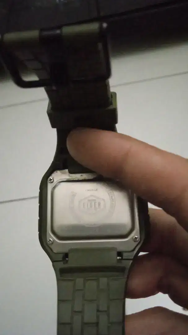 jam tangan eiger