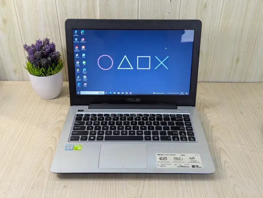 Asus A456U i5-6200U RAM 12 GB SSD 256 GB Nvidia 930M 2 GB Mulus Bening