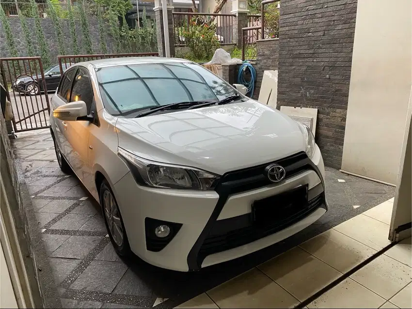 Dp5jt - Yaris E 1.5 matic 2014 Putih || 2015