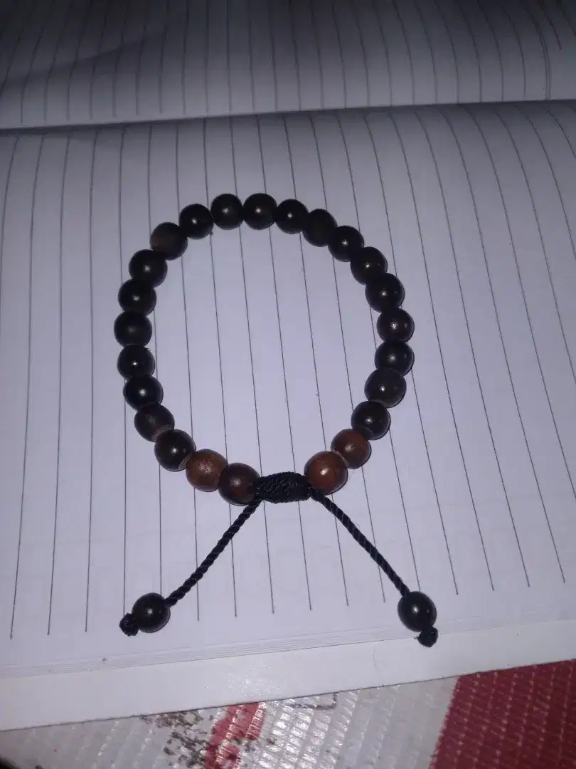 Gelang  kayu wungelen