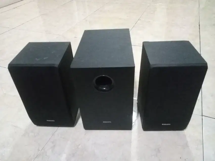 Speaker dan Subwoofer pasif merk Philips