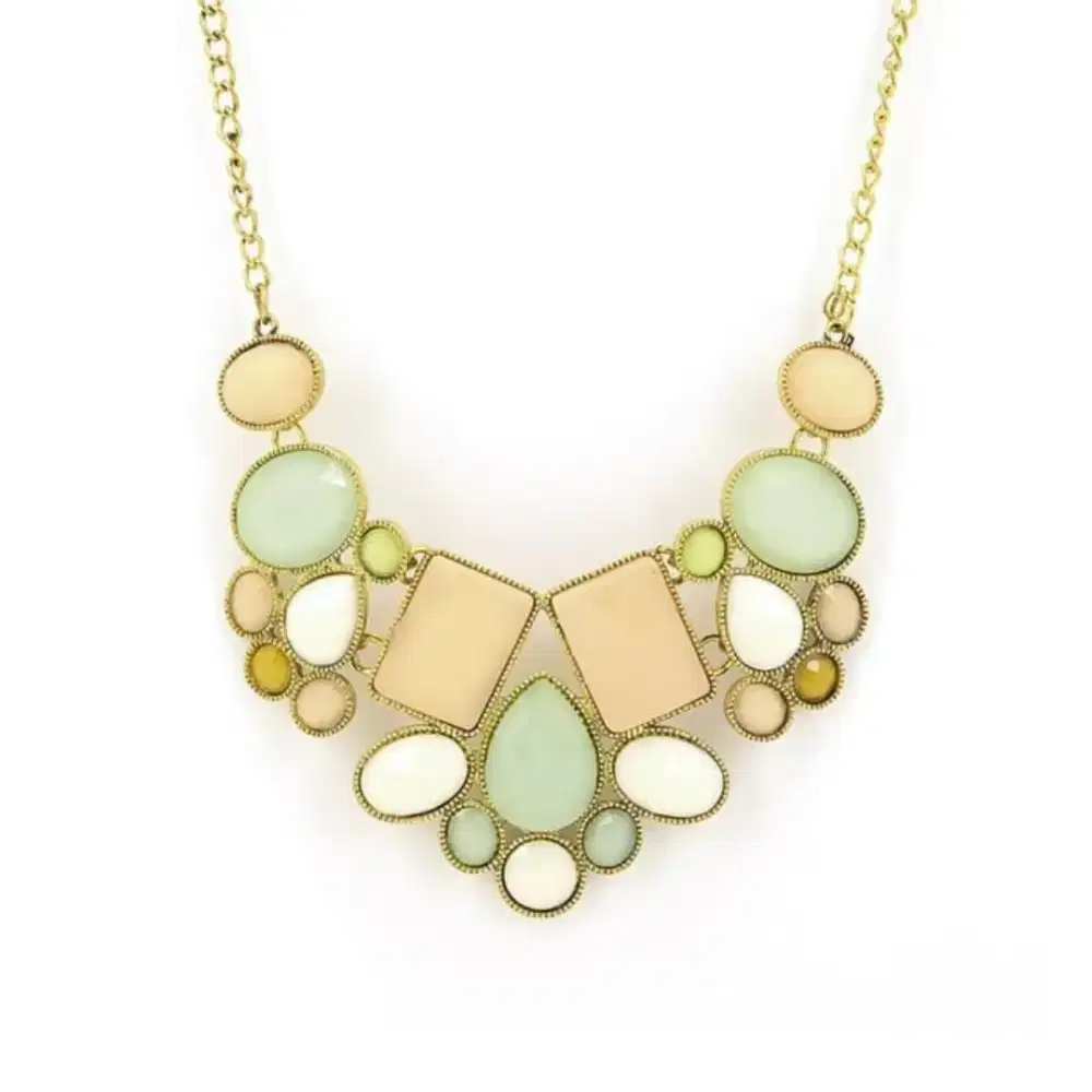 JACQUELINE NECKLACE GOLD