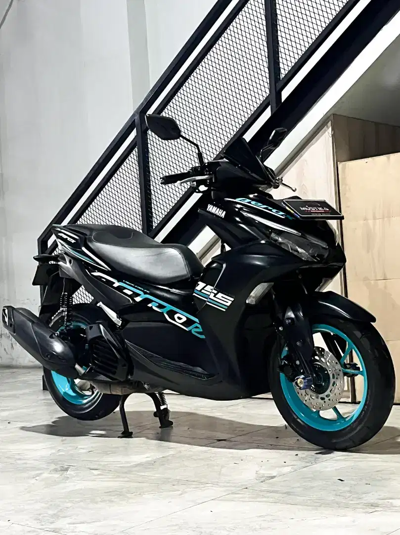 Aerox Connected 2022 Matte Black.Odo 18rb km.Nopol S Lamongan(Gilbert)