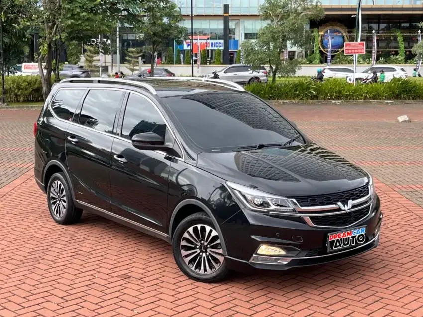 [ LOW KM ] Wuling Cortez 1.5 Turbo LT Lux+ Sunroof AT Silver 2022/2023