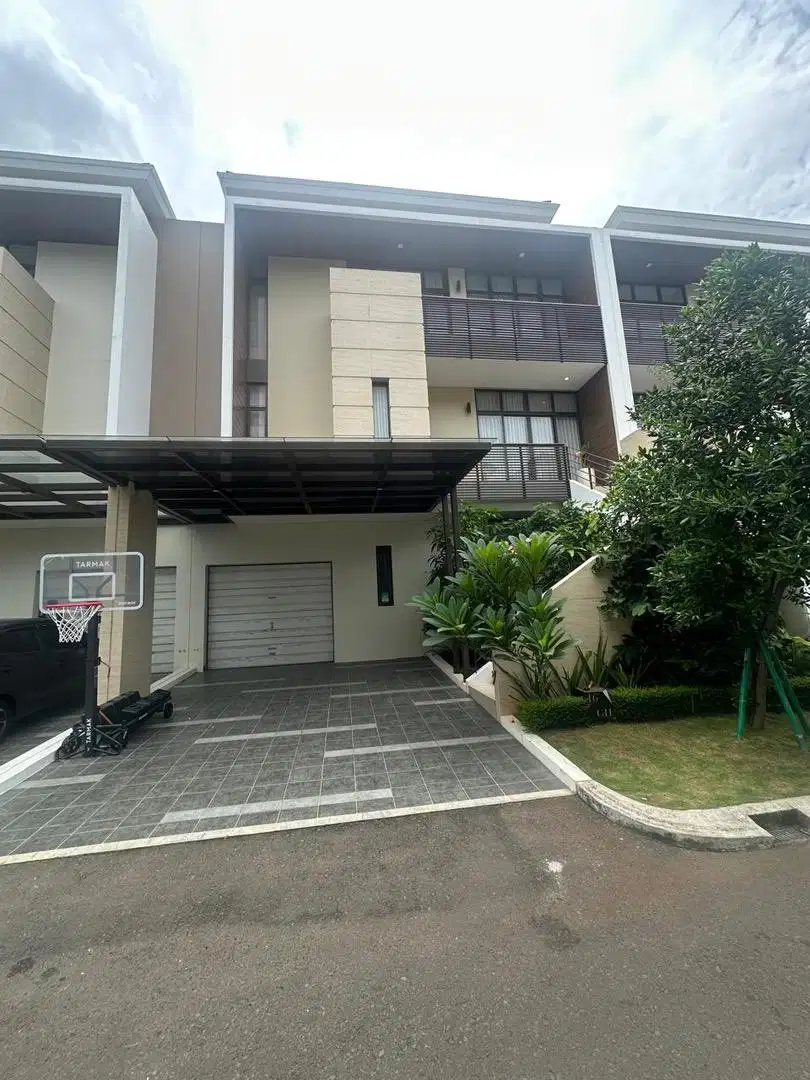 Rumah summarecon bekasi cluster morizen